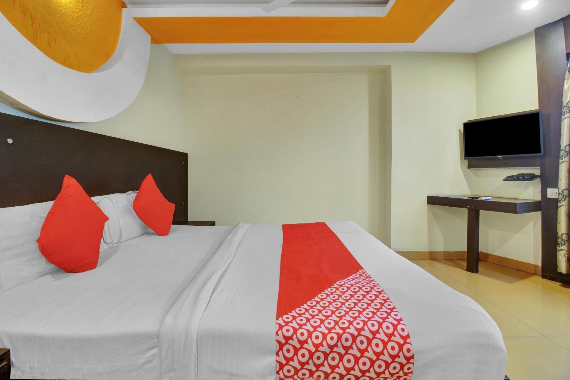 Hotel O Happy Rooms Hyderabad Exterior foto